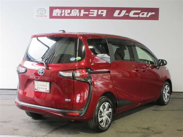 シエンタハイブリッド 1.5 ファンベース G クエロ