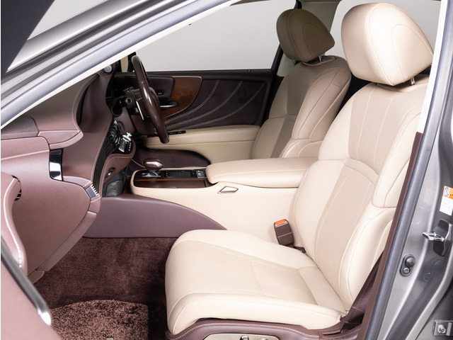 アルミカスタムや流行りのガラス系ボディコーティングもご注文可能!