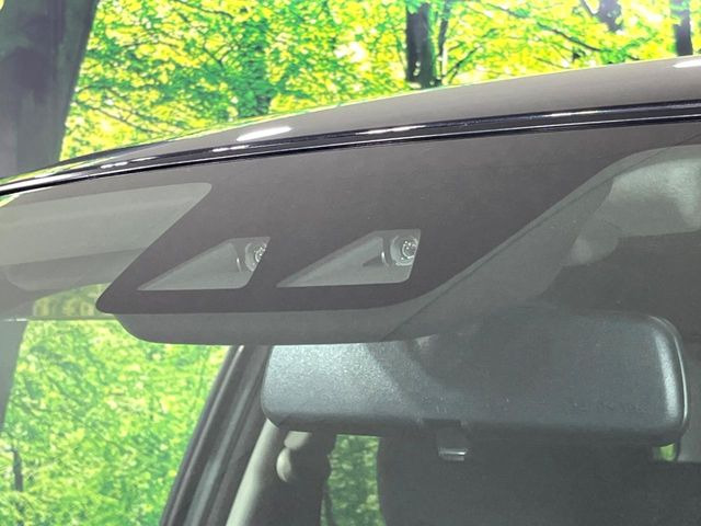 �y�X�}�[�g�A�V�X�g�z���s���ɑO���̎ԗ�����F�����A�Փ˂������Ȏ��͌x��ƃu���[�L�ŏՓˉ���Ɣ�Q�y�����A�V�X�g�B�����S�Ƀh���C�u�����y���݂��������܂��B