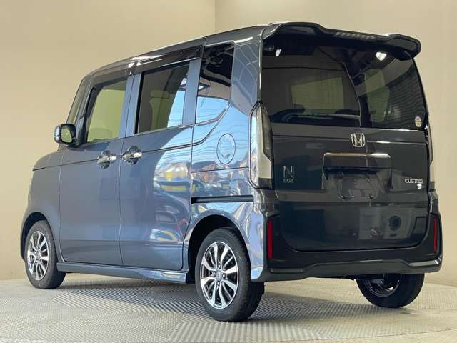 �l�C�̎Ԏ킪�����낢!�e���[�J�[ �ŐV�l�C�Ԃ����C���i�b�v!���ĐG���đI�ׂ�W����ł�!