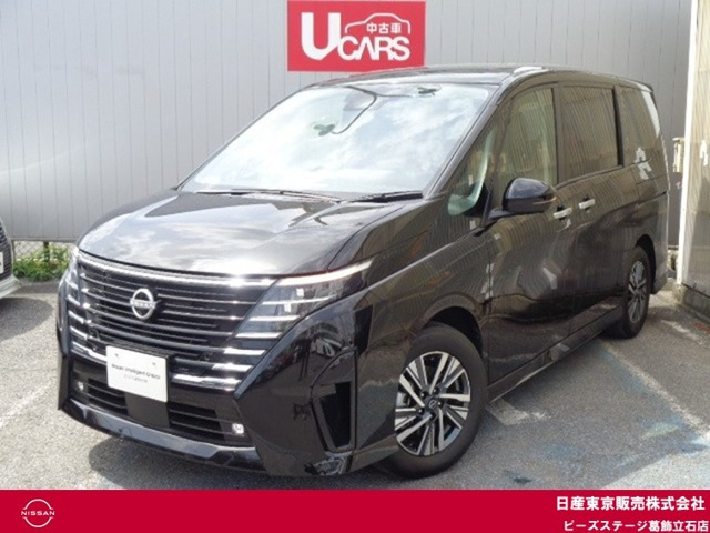 セレナ1.4 e-POWER ハイウェイスターV マルチベッド