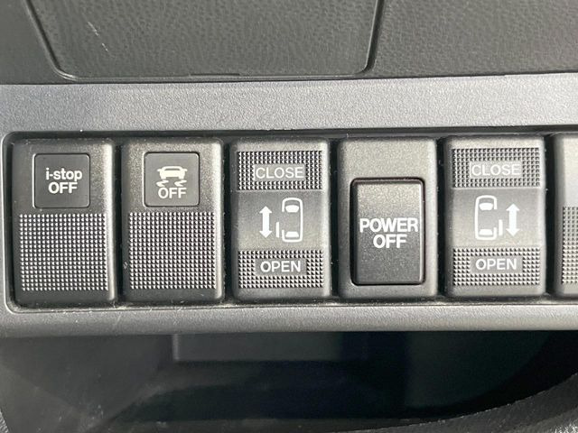 �y�����p���[�X���C�h�h�A�z�X�}�[�g�L�[��^�]�Ȃ̃X�C�b�`�Ō�ȗ����X���C�h�h�A�̊J���\���d��������͂����ăh�A���J����K�v�������A�����Ȃ��q�l�ł��ȒP�ɊJ���߂ł����K�ł���