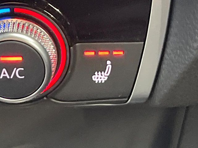 ���t�����g�V�[�g�q�[�e�B���O:�^�]�ȁE����ȋ��ɎO�i�K�Œ��߂��\�ȃV�[�g�q�[�^�[�𑕔����Ă���܂��B�G�߂��킸���K�ɂ��g�p���������܂��B