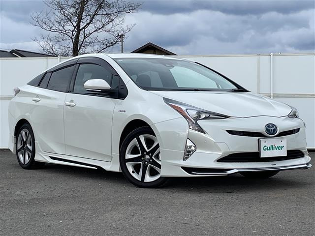 プリウス1.8 A プレミアム ツーリングセレクション