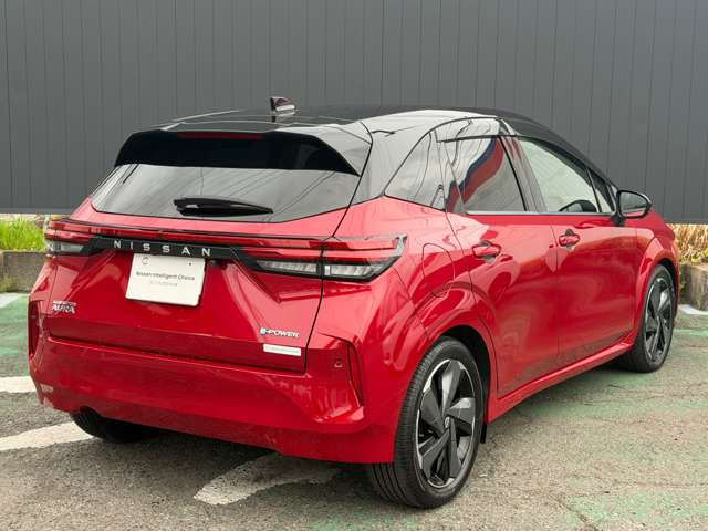 ノートオーラ1.2 G レザーエディション