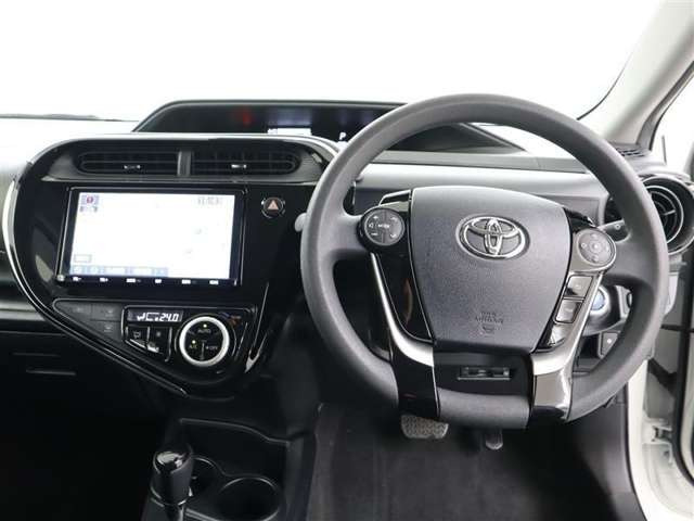 アクア1.5 S スタイルブラック