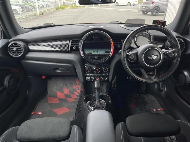 ミニジョン・クーパー・ワークス