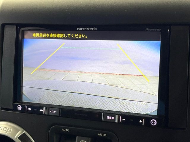 ●バックカメラ:便利な【バックカメラ】で安全確認もできます。駐車が苦手な方にもオススメな便利機能です。