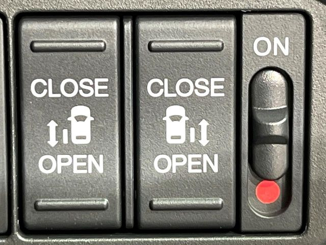 �y�����p���[�X���C�h�h�A�z�X�}�[�g�L�[��^�]�Ȃ̃X�C�b�`�Ō�ȗ����X���C�h�h�A�̊J���\���d��������͂����ăh�A���J����K�v�������A�����Ȃ��q�l�ł��ȒP�ɊJ���߂ł����K�ł���