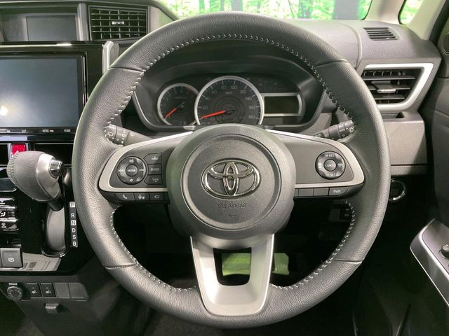 �y�����v�����X�e�A�����O�z�㎿�Ȋv���g�p���邱�ƂŁA��ɂ����������݂ƂĂ��^�]���₷���n���h���ł���