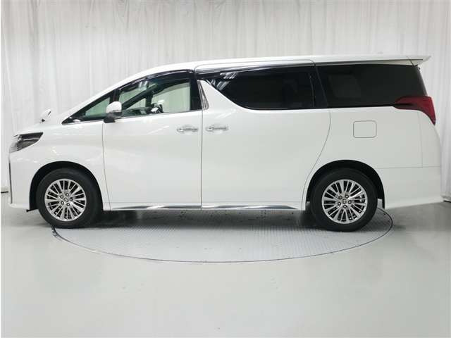 アルファードハイブリッド 2.5 S タイプゴールドII E-Four 4WD