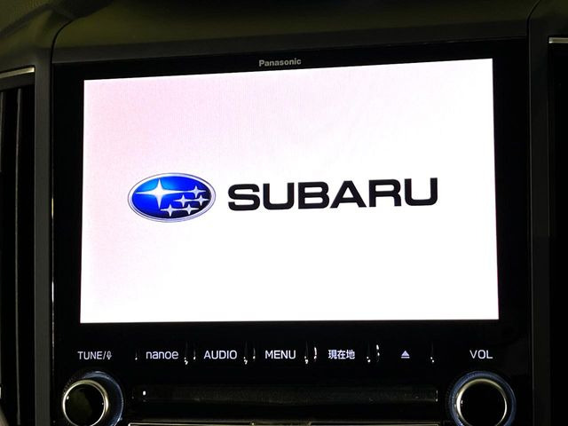 �y���[�J�[�����i�r�z�C���e���A�ɗn�����ރX�^�C���b�V���ȁu��p�݌v�v���[�J�[�i�r�𑕔��􎋔F���⑀�쐫�ȂǊ�{���\�ɂ��D��A���㎿�ȃJ�[���C�t�����y���݂��������܂��B