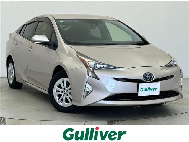 プリウス1.8 S セーフティ プラス