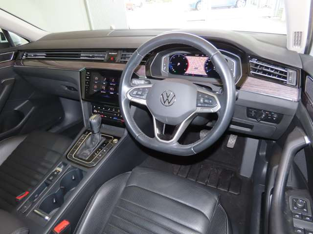 パサートヴァリアントTDI エレガンス アドバンス ディーゼル