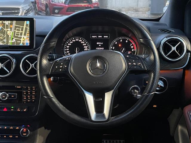 BクラスB180 スポーツナイトパッケージ