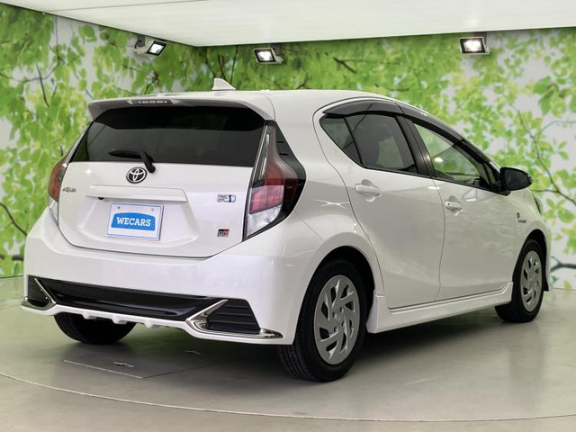 アクア1.5 G GRスポーツ