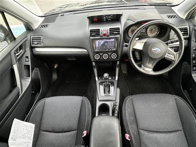 フォレスター2.0i-L 4WD