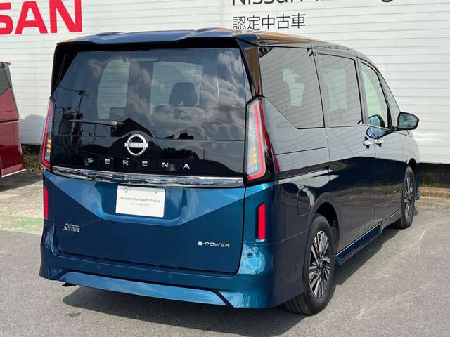 セレナ1.4 e-POWER ハイウェイスターV