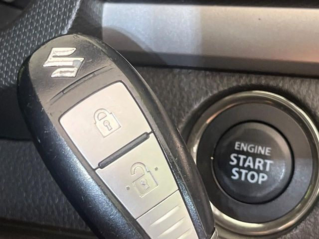 �y�L�[���X�X�^�[�g�V�X�e���z�J�o����|�P�b�g�ɓ��ꂽ�܂܂ł��h�A�̎{���E�������\�ȃX�}�[�g�L�[�𑕔��B�G���W���̃I���E�I�t�����J�M�����o���K�v����������Ƃ��Ă��֗��ł���