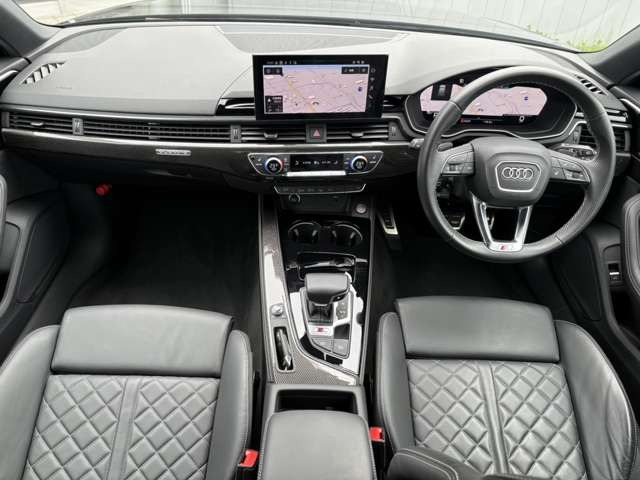 S4アバント3.0 4WD