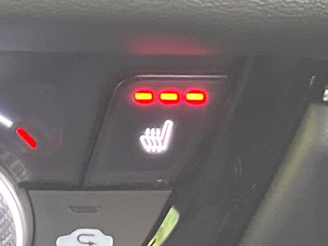 �y�V�[�g�q�[�^�[�z�������ɏd�󂷂�V�[�g�q�[�^�[!�G�A�R����葁�����܂��Ă����̂Ŋ�����̐l�����S�ł��ˁ�G�A�R���̉����͊������邩����A�Ƃ������ɂ����������߂ł��B