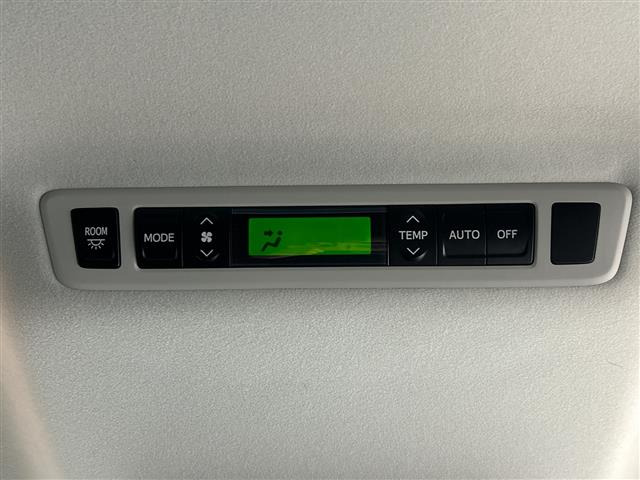 ヴェルファイア2.4 Z ゴールデンアイズII