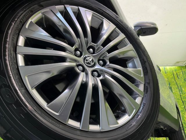 �y����19�C���`�A���~�z�C�[���z�O�ςɃ}�b�`���������A���~�z�C�[���𑕒����Ă���܂��B�e��ЊO�A���~�z�C�[����A�X�^�b�h���X�^�C�����戵�����Ă���܂��B���񂲑��k����������