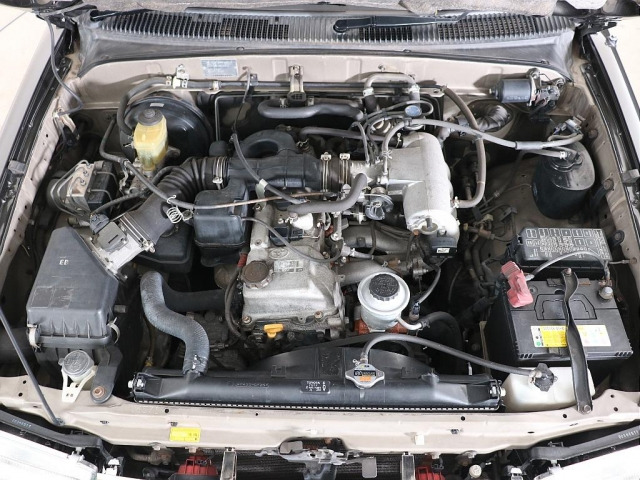 ハイラックスサーフ2.7 SSR-V 4WD