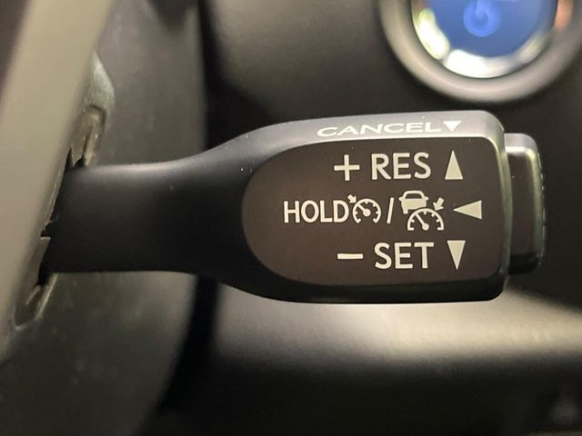 �y���[�_�[�N���[�Y�R���g���[���z�������H�ł̒��������s���y��!!�����ő��x��ۂN���[�Y�R���g���[�����A�Փˌy���V�X�e���ƘA�g���A�O���̎ԗ������m���ĎԊԂ�ۂ悤�ɑ��x���߂��Ă���܂�!!