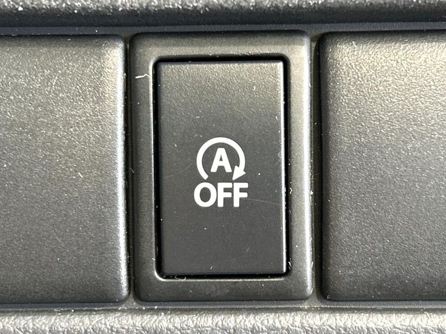 �y�A�C�h�����O�X�g�b�v�z�ԐM����a�؂Œ�Ԃ����ۂɃG���W�����~���A���ʂȔR���̏����}���܂��B�R��������ی�ɂȂ���@�\��G���W���̓u���[�L�𗣂��΍Ďn�����܂��B