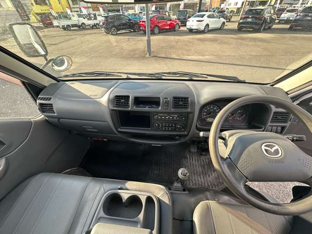 ボンゴトラック1.8 DX ワイドロー