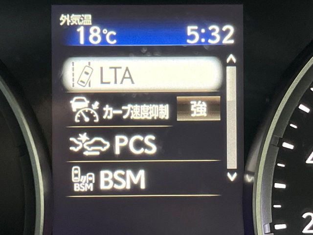 �y�v���N���b�V���Z�[�t�e�B�z�O���̎ԗ��������m���A�Փ˂������Ȏ��͌x��Œ��ӂ𑣂��A�u���[�L�𓥂ޗ͂��T�|�[�g�B�u���[�L�𓥂߂Ȃ������ꍇ�͏Փ˔�Q�y���u���[�L���쓮�A�Փˉ�����T�|�[�g���܂��B