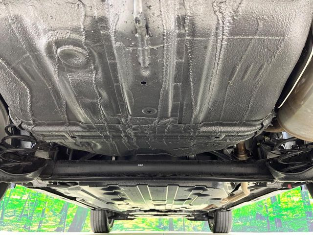 下回りがきれいなうちに、防錆加工の施工がオススメ。降雪地域はもちろん、沿岸部にお住いの方や、趣味でマリン・ウィンタースポーツをされる方にご好評いただいております。