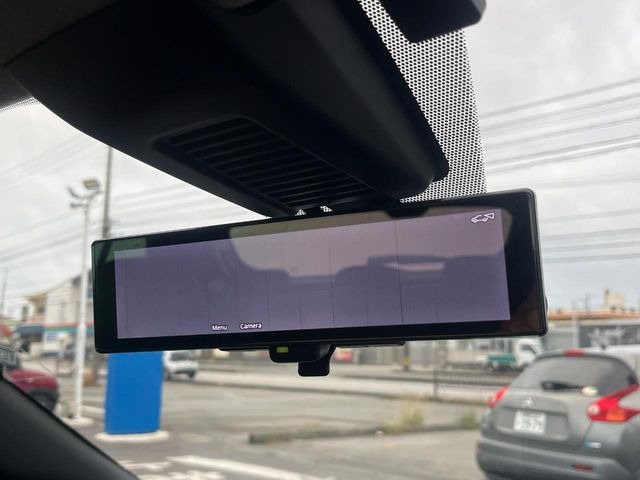 �y�C���e���W�F���g���[���~���[�z��Ȃ̑傫�ȉו��⓯��҂Ō�����m�F���Â炢���ł����S!�J�������B�e�����ԗ�����̉f�������[���~���[���ɕ\���B�N���A�Ȏ��E�ŏ󋵂̊m�F���\�ł�!