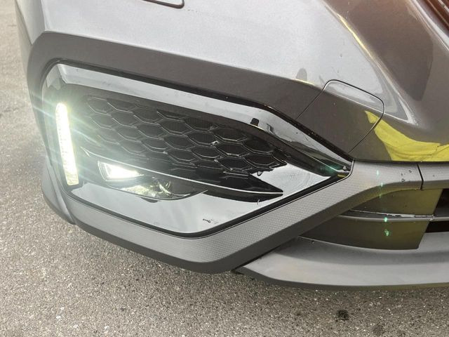 �yLED�A�N�Z�T���[���C�i�[�z