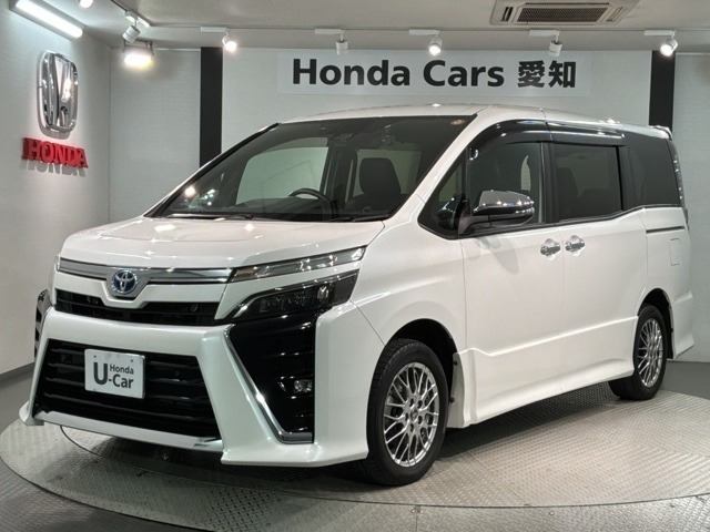 ヴォクシー1.8 ハイブリッド ZS 煌III