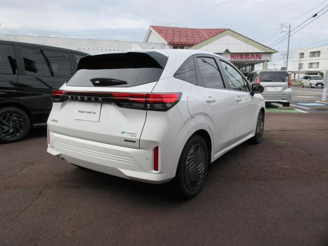 ノート1.2 X FOUR 4WD