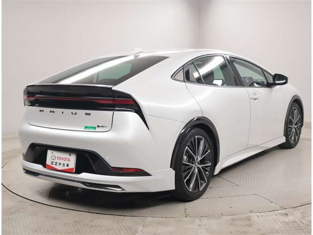 プリウス2.0 Z