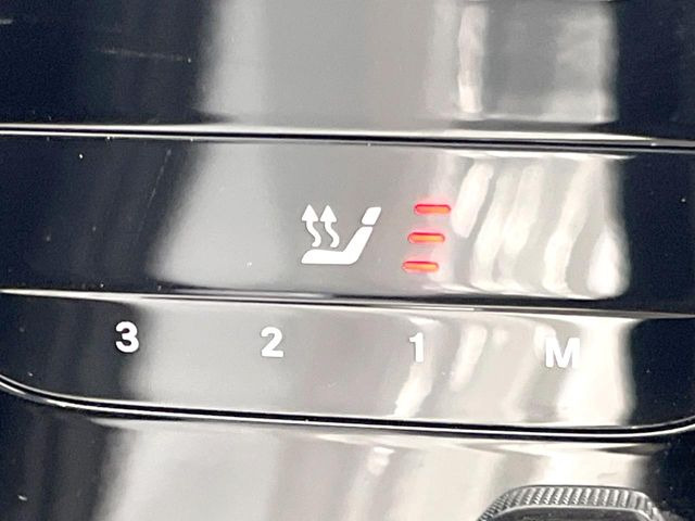 ���t�����g�V�[�g�q�[�e�B���O:�^�]�ȁE����ȋ��ɎO�i�K�Œ��߂��\�ȃV�[�g�q�[�^�[�𑕔����Ă���܂��B�G�߂��킸���K�ɂ��g�p���������܂��B