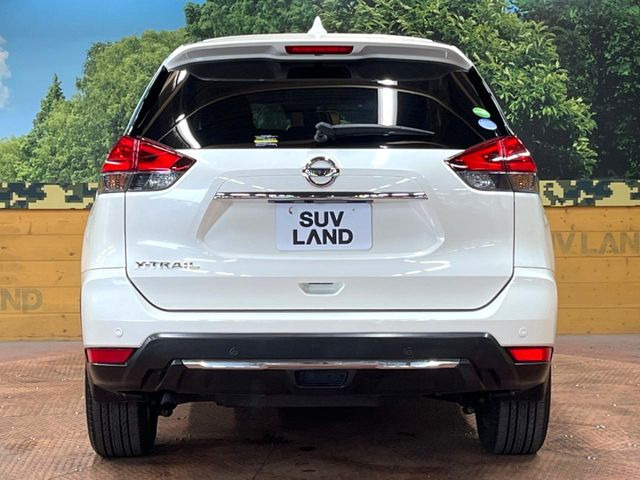 安心の最長10年・走行無制限保証(有償)をご用意。保証内容も充実はもちろん、無料点検&オイル交換や、年中無休の全国・24時間ロードサービスも付帯されておりますのでご安心下さい。