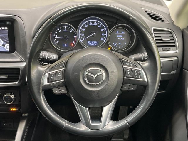 �y�X�}�[�g�V�e�B�u���[�L�T�|�[�g�z�ᑬ���s���ɑO���̎ԗ�����F�����A�Փ˂������Ȏ��͌x��ƃu���[�L�ŏՓˉ���Ɣ�Q�y�����A�V�X�g�B�����S�Ƀh���C�u�����y���݂��������܂��B