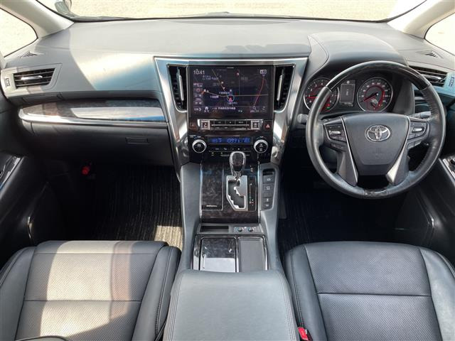 アルファード2.5 S Cパッケージ