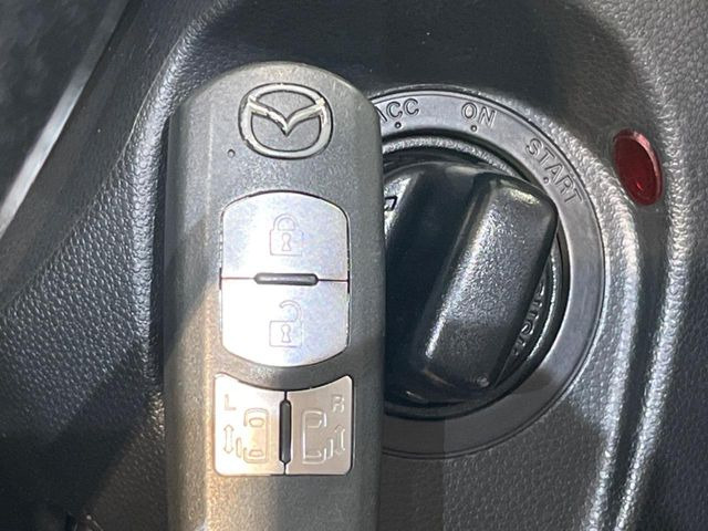 �y�A�h�o���X�g�L�[�z�J�o����|�P�b�g�ɓ��ꂽ�܂܂ł��h�A�̎{���E�������\�ȃX�}�[�g�L�[�𑕔��B�G���W���̃I���E�I�t�����J�M�����o���K�v����������Ƃ��Ă��֗��ł���