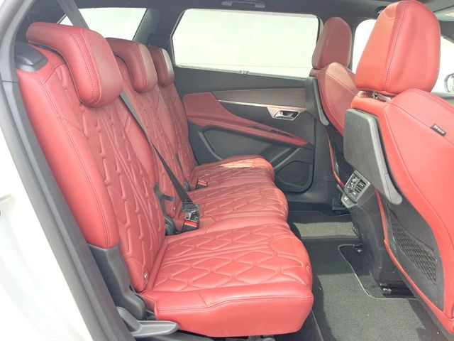 ���㕔���Ȃ��C�ɂȂ�悤�ȃL�Y�E�����ւ��蓙�A�傫�ȃ_���[�W�͂Ȃ��A�ǍD�ȏ�Ԃł��B