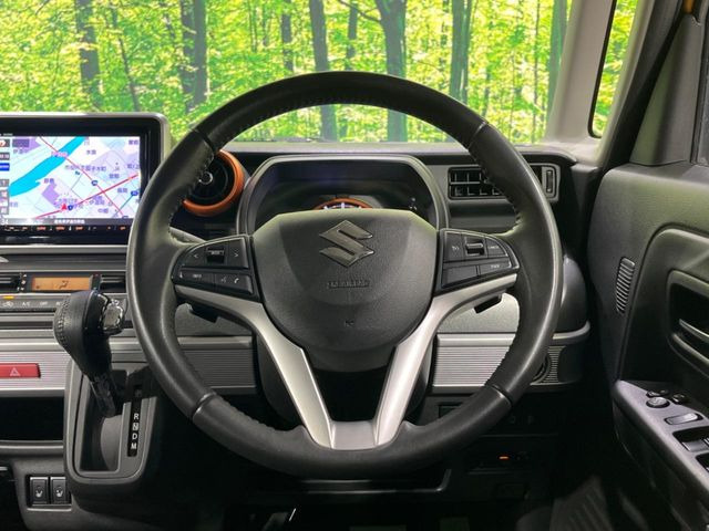 �y�N���[�Y�R���g���[���z�������H�����N���N���s�B�A�N�Z���𗣂��Ă���葬�x�ő��s���ł��A�������^�]���̕��S���y��!�����E�������ȒP�ȃX�C�b�`����Œ����ł��܂��B