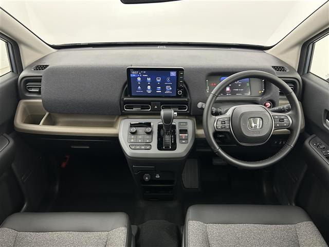 フリード1.5 e:HEV エアー EX