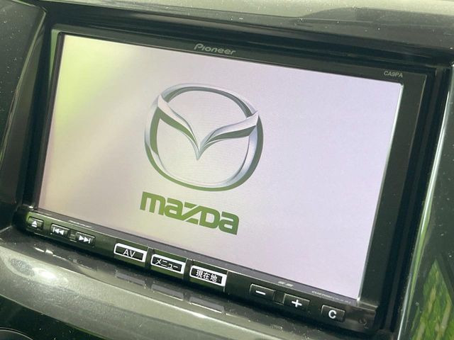 �y�����i�r�z�l�C�̏����i�r�𑕔����Ă���܂��B�i�r�̎g���₷���͂������A�I�[�f�B�I�@�\���[��!�L�����v�◷�s�͂������A�ʋ΂┃�����ȂǕ��i�̃h���C�u���y�����Ȃ�͂���