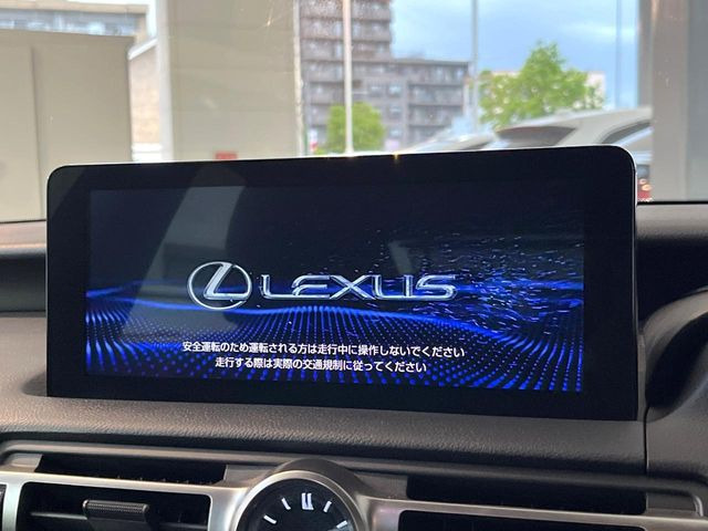 �y���[�J�[�����i�r�z�C���e���A�ɗn�����ރX�^�C���b�V���ȁu��p�݌v�v���[�J�[�i�r�𑕔��􎋔F���⑀�쐫�ȂǊ�{���\�ɂ��D��A���㎿�ȃJ�[���C�t�����y���݂��������܂��B