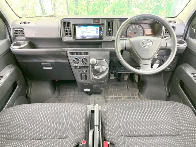 �O���[�v���݌ɐ���30,000��!!�S���̌n��X���烁�[�J�[�E�Ԏ��킸���Љ�o����̂ŁA���Ȃ��Ƀs�b�^���̂��Ԃ�������͂��ł���܂��͂��₢���킹��������