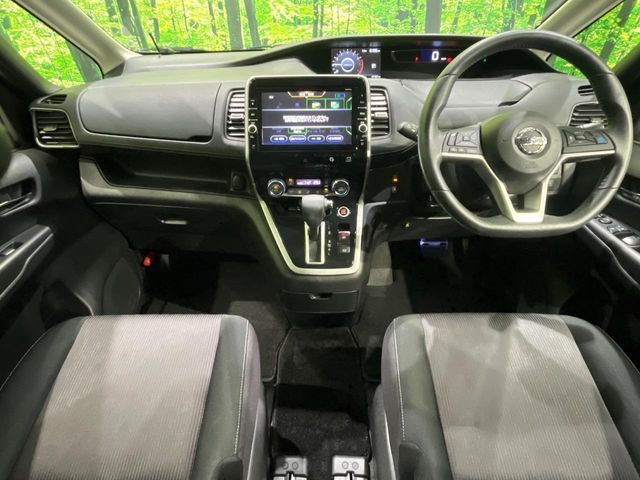 セレナ2.0 ハイウェイスター Vセレクション